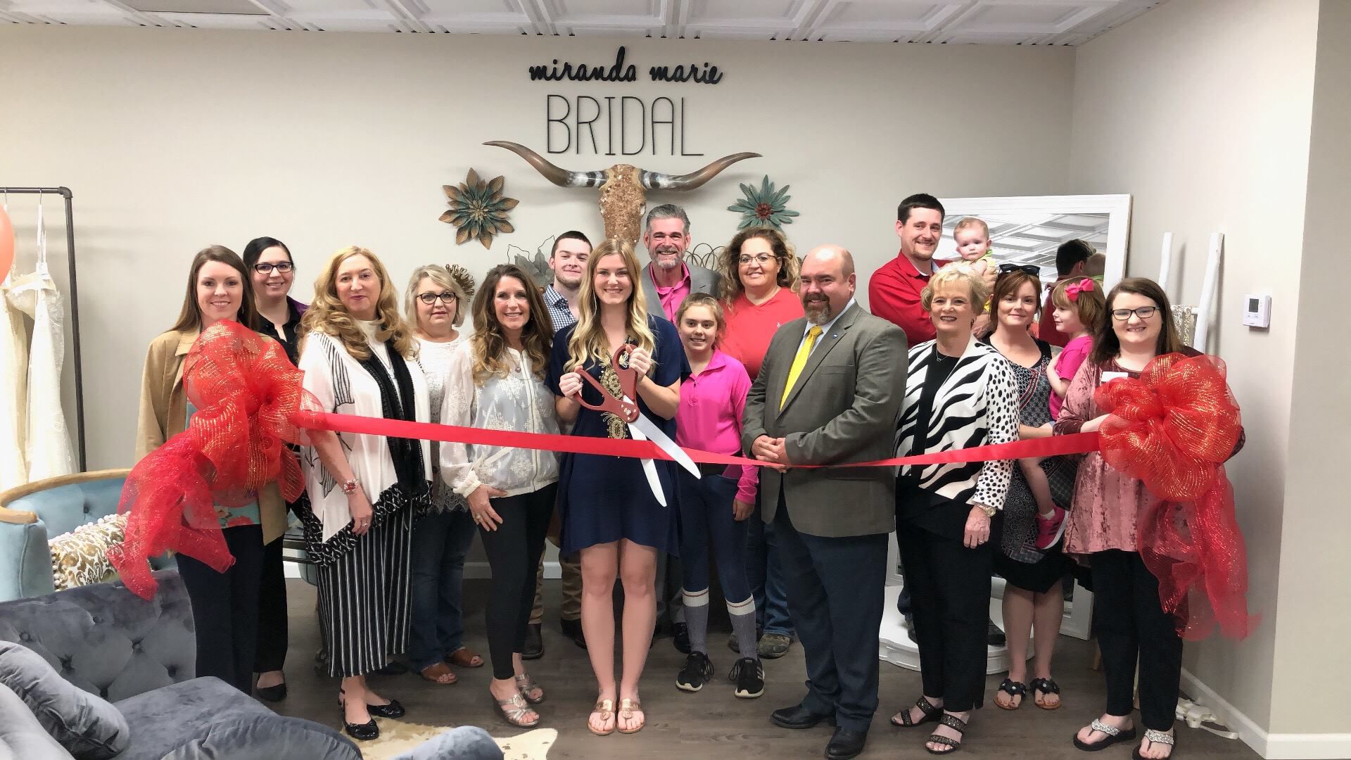 Miranda Marie Bridal opens